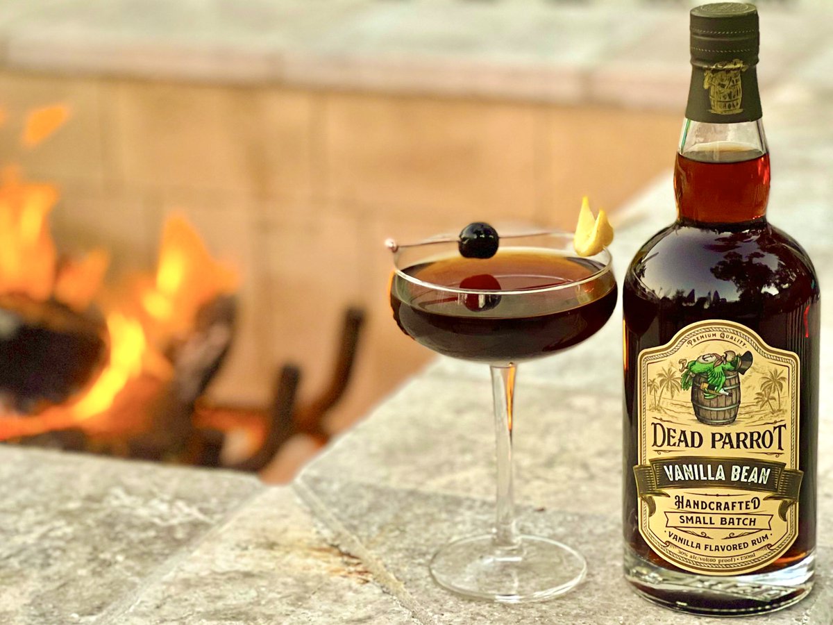 Is anyone feeling the fall vibes already?! Well, if you are, The City is the perfect drink to welcome in the 'cooler' weather! Let the libation flow! 🍂 🥃 🤩

rockcreekdistillery.com/post/the-city

#whiskeyisseriousrumisforfun #simplyspirits #deadparrotrum #rum #oklahoma