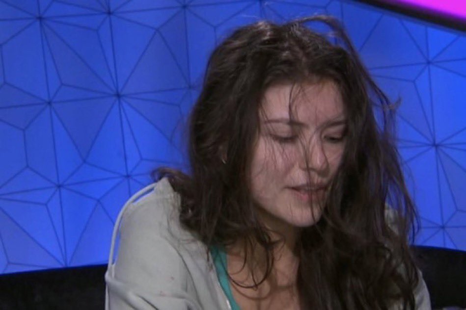 FBJ to Cirie: “you’re in like 3, 4 different alliances” #BB25