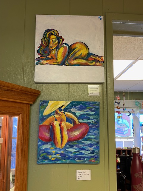 bookwormqc's tweet photo. There is so much talent in the Quad Cities!!! Check out some of the art we have on display. Acrylic paintings, watercolor, photography, collages, many different styles and affordably priced. Support a local artist and a local store at the same time! Thank you!!! https://t.co/LpNdzT5oWb