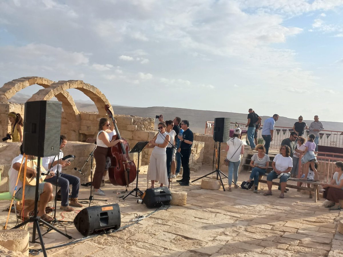 Vered Tzin tweet media