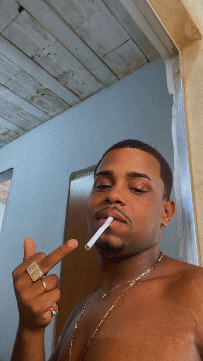 TIOMOUKE's tweet photo. Lealdade acima de tudo!☯️💯🙈📈📉👨‍🏫💱✍ https://t.co/gkfiVUE6YM