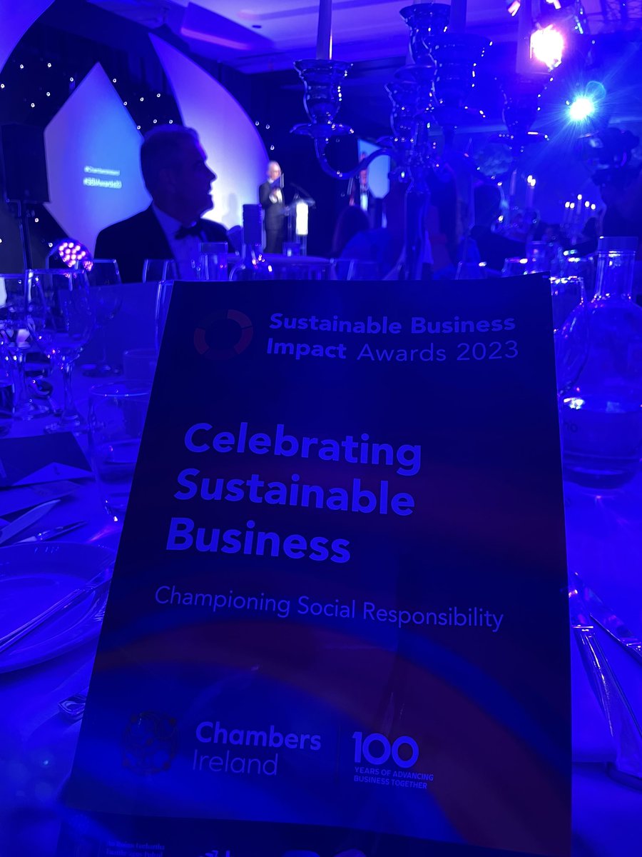 JuceeBarbosa's tweet photo. A brilliant night to be celebrated with the bests! #SBIAAwards #buildingasustainableTomorrow #Bam https://t.co/qwgloTrjP8