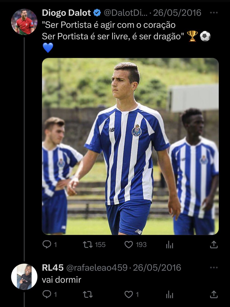 😭
