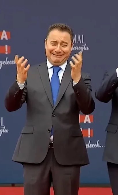 efegsobs's tweet photo. Bu kadar görmemezlikten gelinmesine inanamıyorum ya kaç gündür sesimizi duyurmaya çalışmaktan psikolojimiz bozuldu #AçıkÖğretimHaktır https://t.co/BooPdBiqE8
