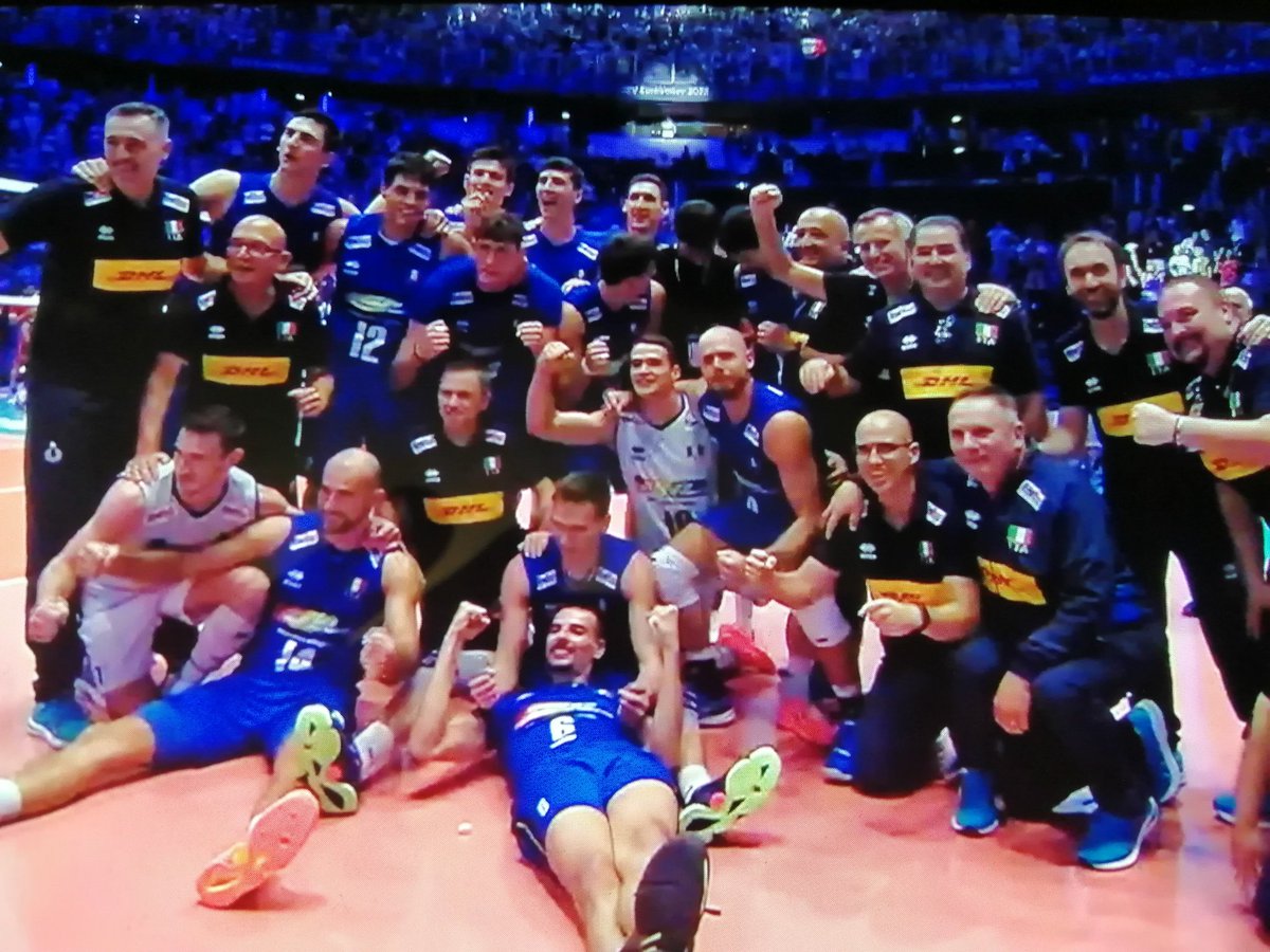 Fantastici ragazzi terribili<3
#EuroVolley2023 #italiafrancia