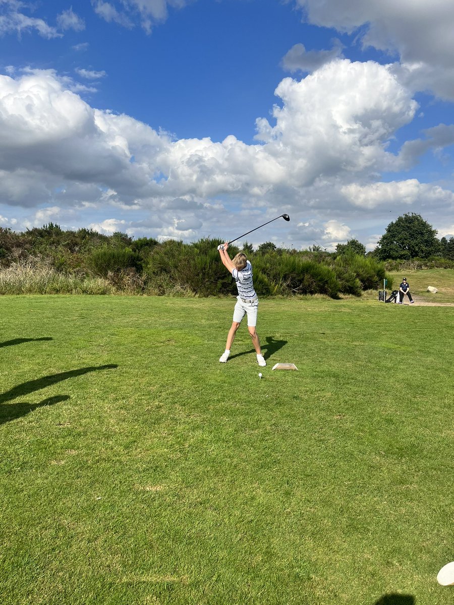 Despite the change is weather, we managed to find some sunshine for our golfers. 🏌️🌞⛳️