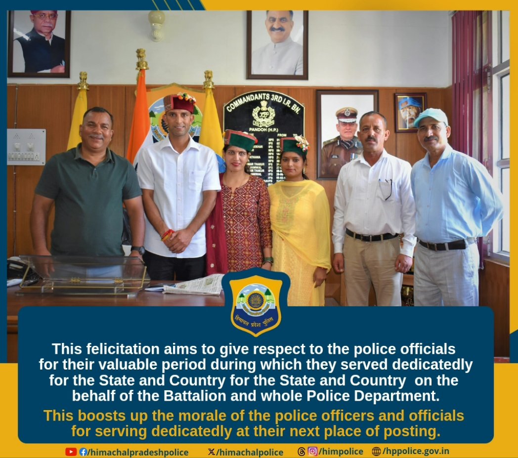 himachalpolice's tweet photo. Today, Ct. Joginder Singh No. 565 & Ct. Ramesh No. 567 of 3rd IRBn who were under order of transfer to Distt. Mandi were felicitated by Sh. Bhagat Singh Thakur, IPS, Commandant of 3rd IRBn, Pandoh.
(1/4)
@3rdIRB @himachalpolice @SanjayKunduDGP
#Felicitation #3rdIRBn https://t.co/nOVGf61lUy
