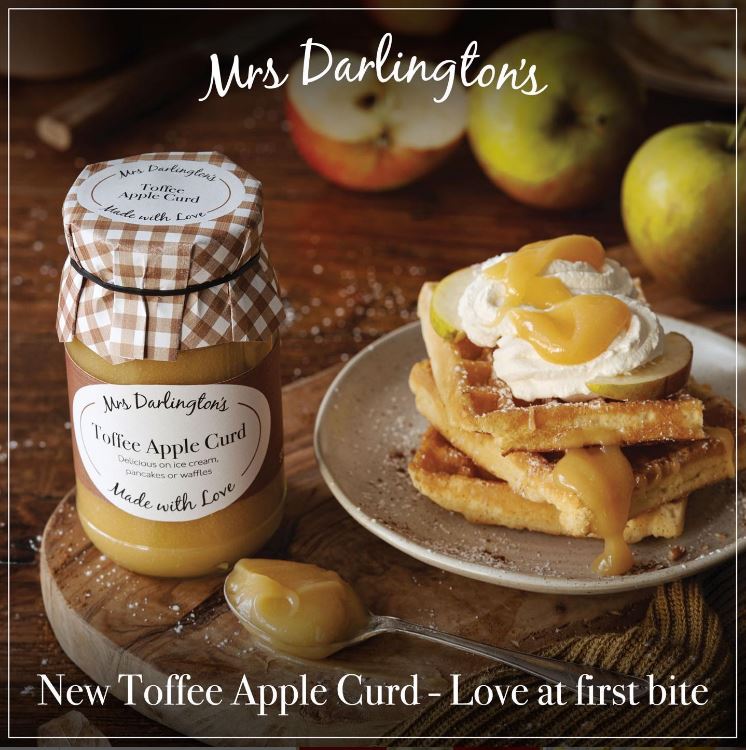 😋 Definitely love at first bite ❤️ - @mrsdarlingtons Toffee Apple Curd 😍🍎 It’s a classic combination, one that was inspired from the sticky, sweet toffee apples we relished as children. This curd is absolutely delicious 😍 tastecheshire.com/local-producer…