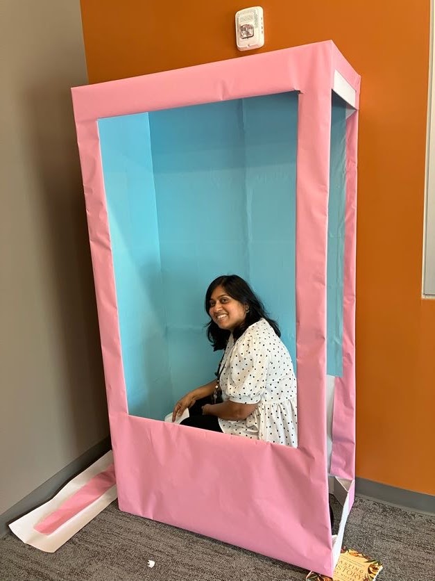 cobblibrary's tweet photo. What's Ms. Vidhya making at #NorthCobbLibrary? Any guesses? https://t.co/QWZ1CPEhQw