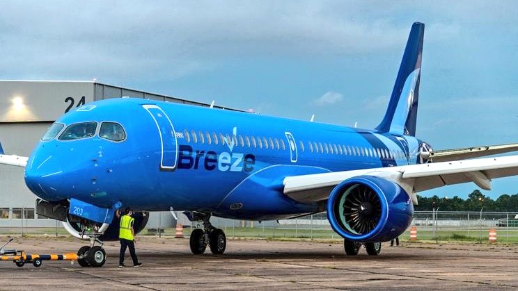 OnBoardHD's tweet photo. Hoy nos hemos ido de compras de nuevo :)
Aquí os dejo los modelos y aerolíneas que volaremos (Primavera 2024).
[También está incluído el B767 de Austrian Airlines].
✈️✈️✈️✈️✈️ https://t.co/rhea2X8bVA