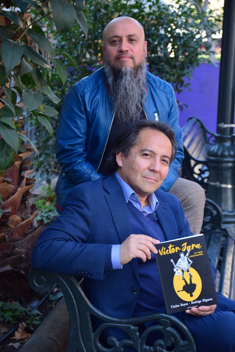 Entrevista a autores de “Víctor Jara: Un canto comprometido” Carlos Reyes y Rodrigo Elgueta: “Es un artista inconmensurable que Chile aún está por descubrir” culturizarte.cl/entrevista-a-a…