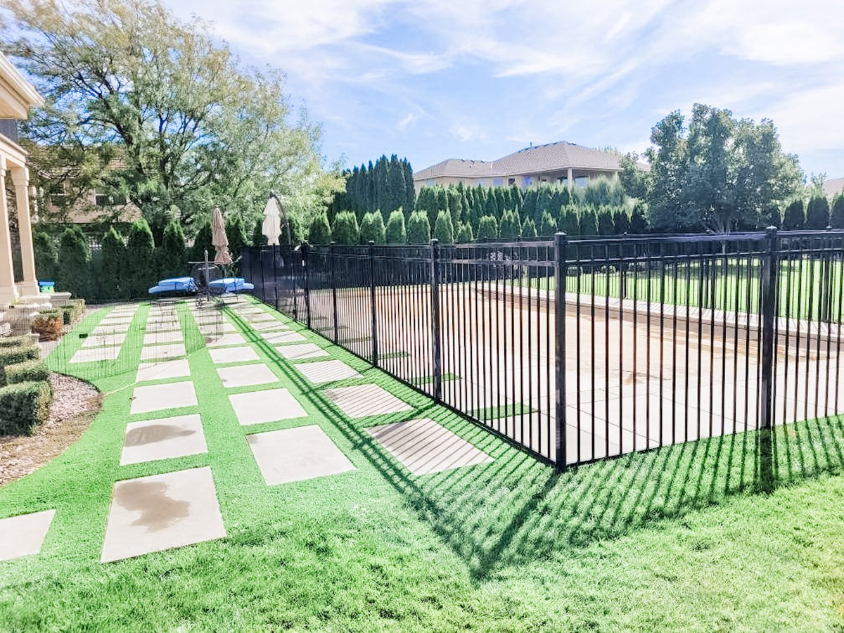 Brand new 5’ ornamental iron pool fence with self closing gates and pool latches with Astro turf installation. Turned out great. Gotta pool? Need a fence up to code? Email info@parabrothersfencing.com  to schedule a quote.