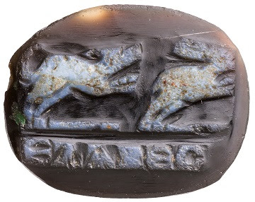 We're back! Our next lecture will take place at 6pm on Tues 26 September in person @SocAntiquaries and will be live streamed for members. We will hear from Sébastien Aubry on 'Greek and Latin inscriptions on Antique Engraved Gems and Rings (Greek, Etruscan, Roman)'