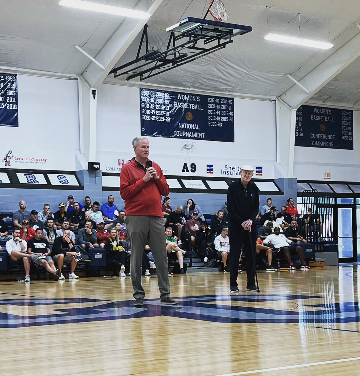 Congratulations to our 23-24 Gary Filbert Lifetime Achievement Award Recipient, Kim Anderson! Thank you to Missouri legend Norm Stewart for helping us recognize Coach Anderson!

What a great way to start off our clinic!