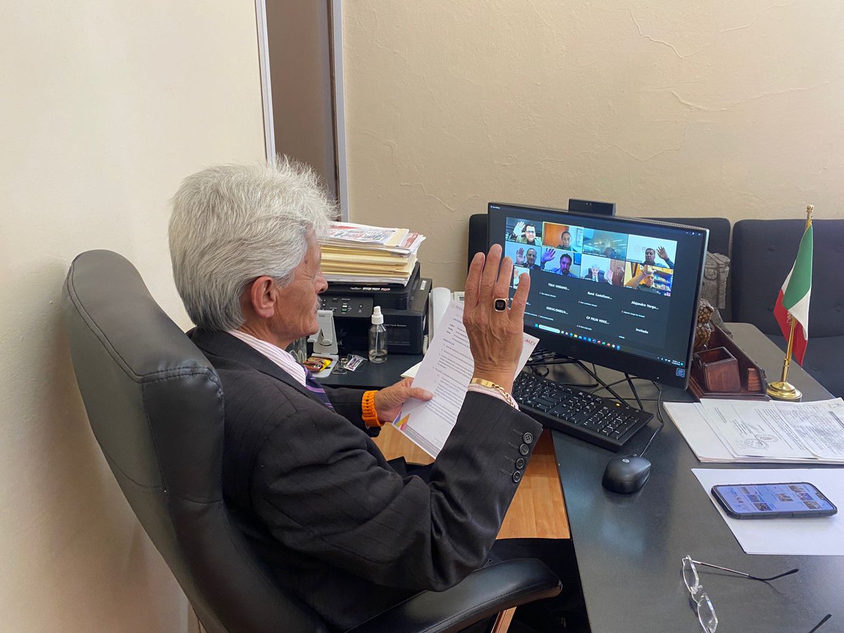 leopoldoolguin's tweet photo. #PoloOlguínSecretarioAytoJilotepec En mi carácter de Suplente del Lic. Rodolfo Nogués, Pdte. Mpal. de Jilotepec, Vocal Propietario y Representante del Gobierno Municipal en la Junta Directiva del TESJI, participé en la Centésima Quincuagésima Segunda Sesión Ordinaria. https://t.co/oLgRfpSuf4