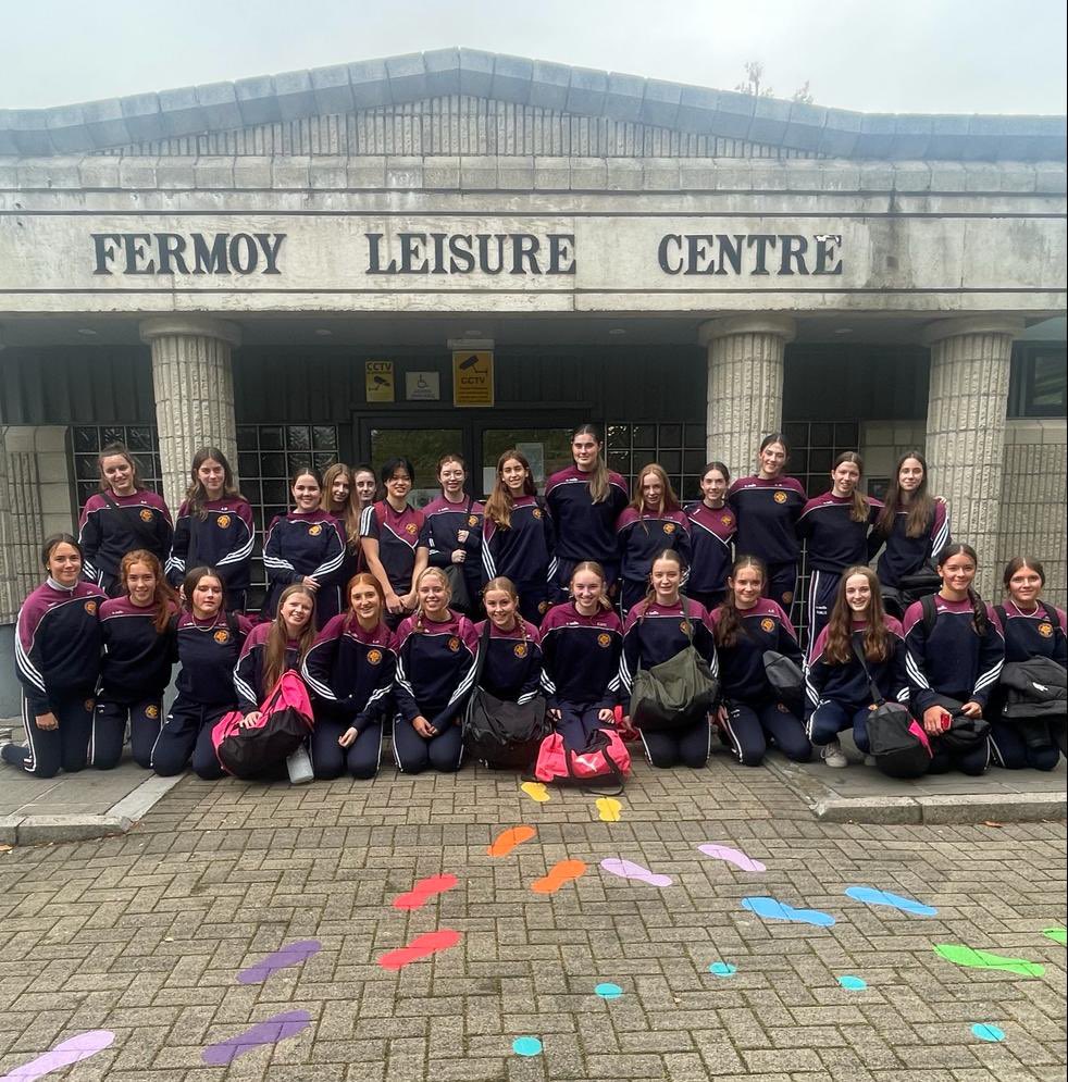 PresMitchelstwn's tweet photo. WATER SAFETY πππ»ββοΈTransition year students started their 6 week water safety training in Fermoy Leisure centre today. Skills which will stand to them for life ππΌββοΈ #watersafety #typrogramme #watersafety https://t.co/tVNaL0WqPQ