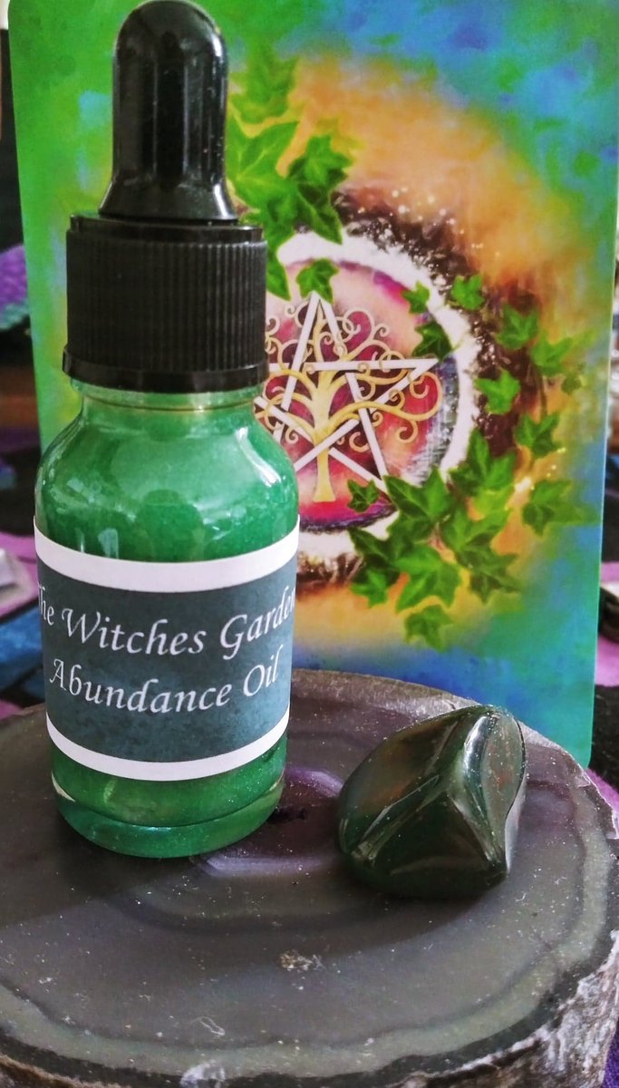 Witches Garden Oil-This beautiful oil was made to incorporate Color Magick in your spell workings to bring abundance of all kinds Money spells,Business Success,Garden Spells,fairy Magick and to work with and honor the goddess Gaia and Earth Magick 
thewitchesbroomclosetonline.com/index.php?main…