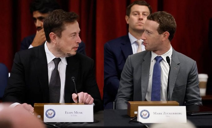 IamTheStory__'s tweet photo. Pic of two types of AI
Elon Musk, Mark Zuckerberg visit US congress to attend US Congress AI innovation forum hosted by Senator Chuck Schumer, the Democratic majority leader of the US Senate.
#Twitter #Faceook