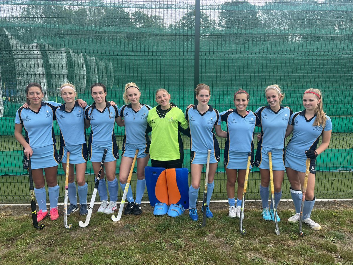 A great day for the Girls 1st VI @SGC_Sport 6s competition. The girls put in some fantastic performances across the nine games they played ending up in 6th place out of 28 schools. Thanks to @sgweybridge for hosting an excellent tournament! 🏑👏@Y1Hockey @NxtGenHockey