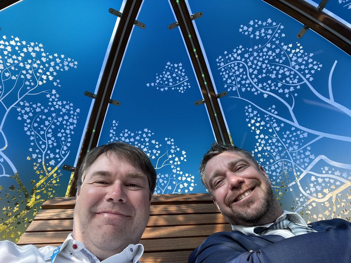 After a busy day at #TheBatteryShow, why not stop by the new installation presented by <a href="/gocreos/">Creos</a> at <a href="/beaconparkdet/">BeaconParkDetroit</a> and relax for a while between meetings?! 
Toujours un plaisir et une fierté de voir 
s’animer la créativité québécoise au Midwest! 
 <a href="/DowntownDet/">Downtown Detroit Partnership</a> <a href="/JeanFrancoisHou/">JFHould</a>