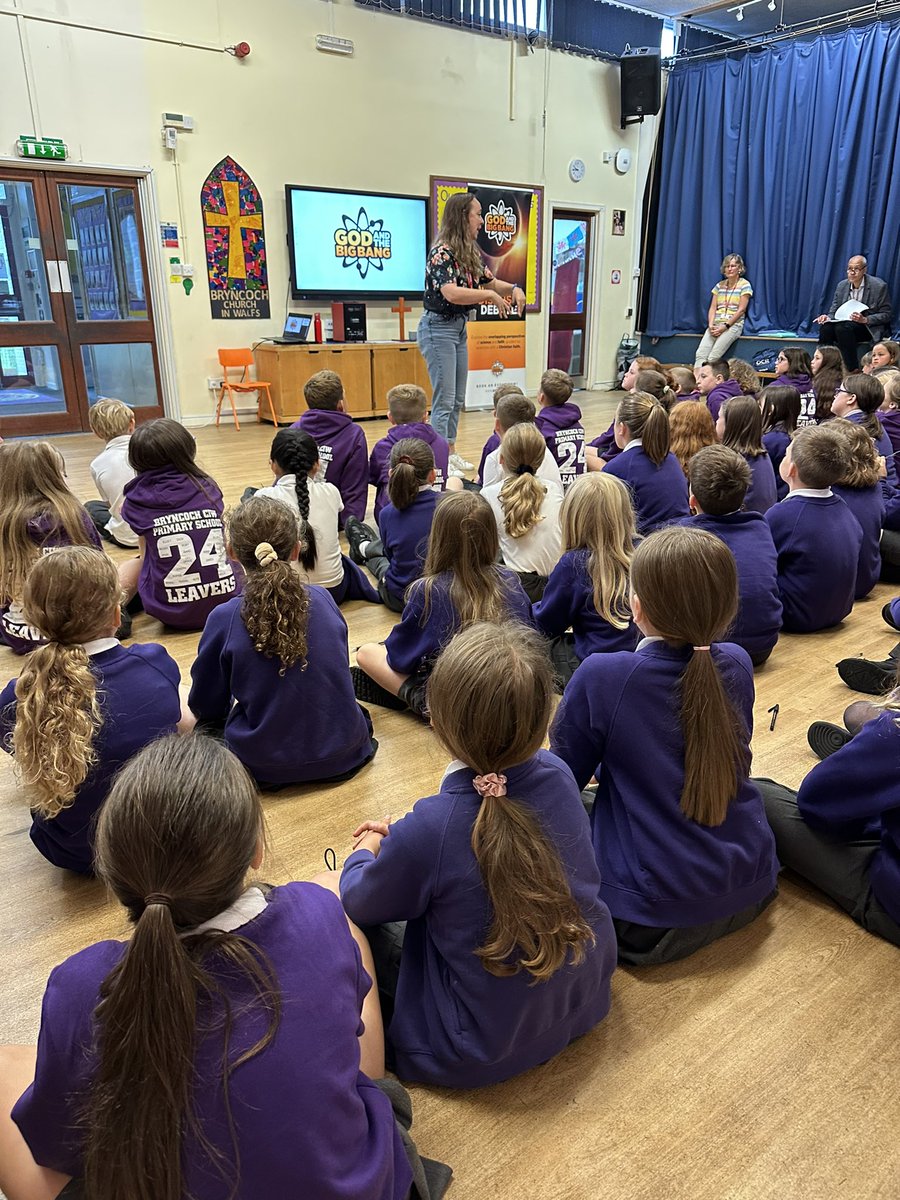 BryncochCiW's tweet photo. We had a fabulous session with @GatBB_UK today! Diolch yn fawr 🌎☄️❗️🎇 🔥 ✨👣🧑🏼‍🚀🌙 https://t.co/OZK2b8E2Rw