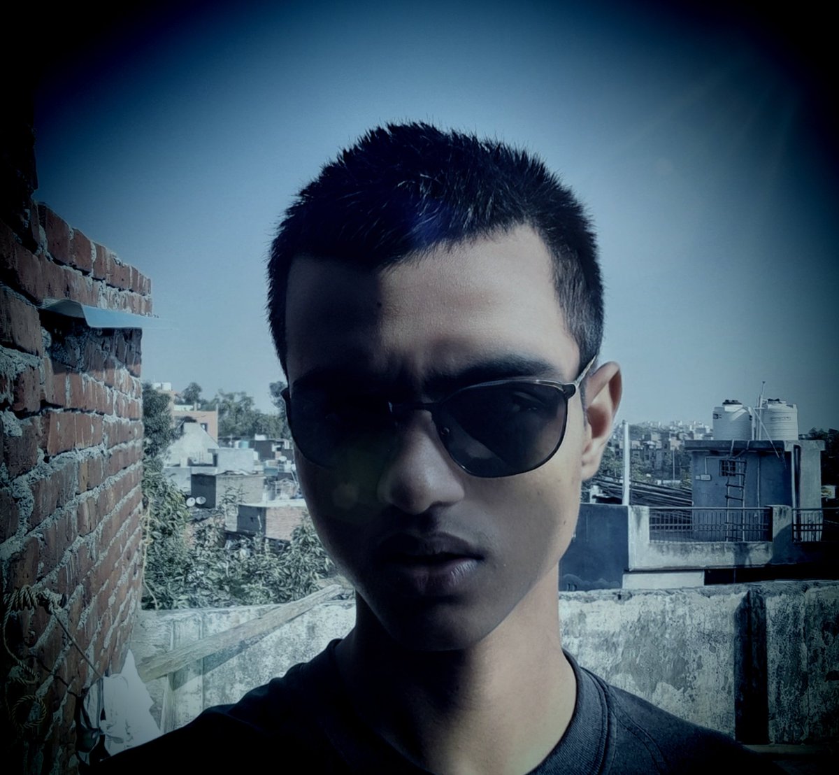 HyperionHypro's tweet photo. East Delhi 
#EastDelhi #HyperionHypro #images #PHOTOS #pictures #Delhi #building #DAM #House #Glasses #BlackGlasses #home #shorthair #Hair #floor #view #Tweet #Twitter #TwitterX #x #post #blackhair #Blackeye #hair #blacktshirt #city #effect https://t.co/AVZWfpCByz