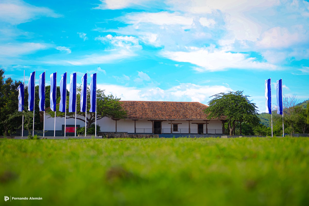 PrensaPopulr's tweet photo. de 8:00am a 5:00pm, de manera que los estudiantes 👦🏻👧🏻, las familias 👨‍👩‍👧‍👦 e inclusive los extranjeros pueden visitar este sitio ✊🏻, para conocer parte de nuestra historia de dignidad y heroísmo del pueblo nicaragüense. 🖼💙🤍💙 

#AmoraNicaragua
#PatriaBenditayLibre https://t.co/GJQlVfuNjz