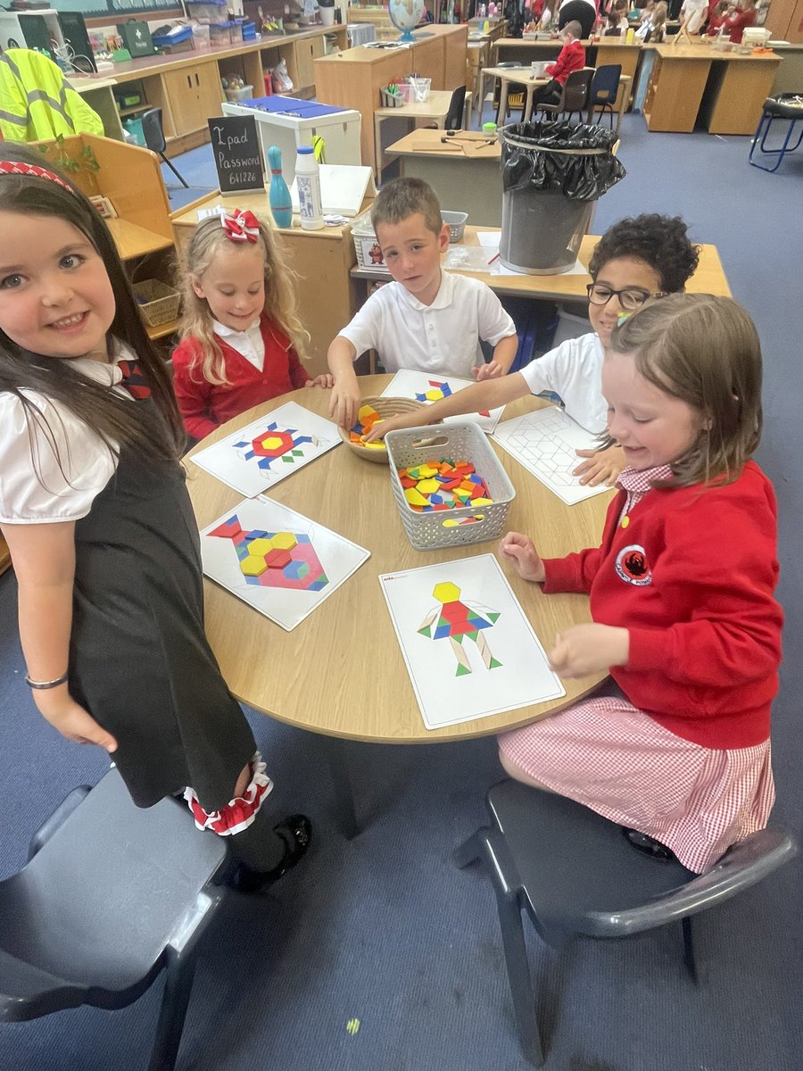 Miss_McIntosh0's tweet photo. 2D shape stations in Primary 2 today! This bunch know lots about the shapes including their names and how many sides and vertices each shape has 🟢🔺🟦 https://t.co/PIKspNg9fM