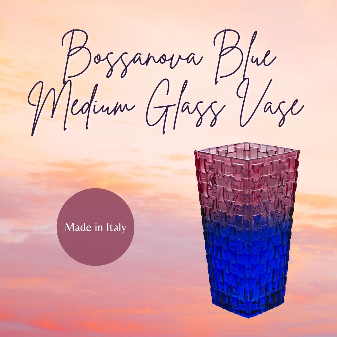 Add a pop of colour to any room with the vibrant Bossanova blue and pink faded glass vase - made in Italy!

Shop here  👉 italian-world.co.uk/product/bossan…

#glassvase #italiangifts #italianglass #gifts