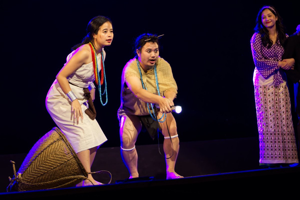 PemaKhanduBJP's tweet photo. Pleased to have watched ‘Arunachal Ek Safarnama’ at Kalawangpo Hall, Tawang. The play brilliantly captures the resilient journey of #ArunachalPradesh.

@nsd_india 

1/3 https://t.co/OfJNzpwaG8