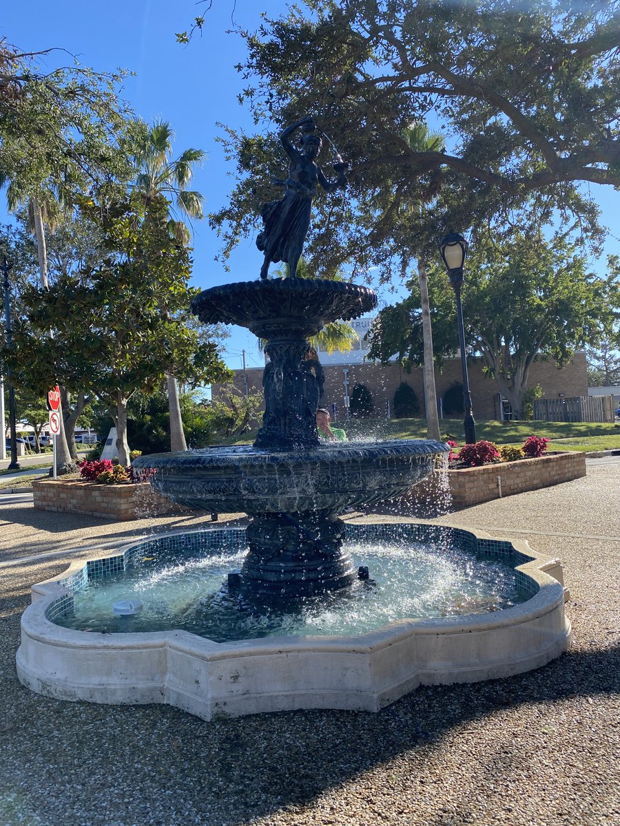 TMindfully's tweet image. The Best Shops in Venice, FL. travelingmindfully.com/2023/09/11/ven… via @TMindfully 

#Venice #CityofVeniceFL #Florida #gulfcoast #VeniceGondolier #ObserverGroup