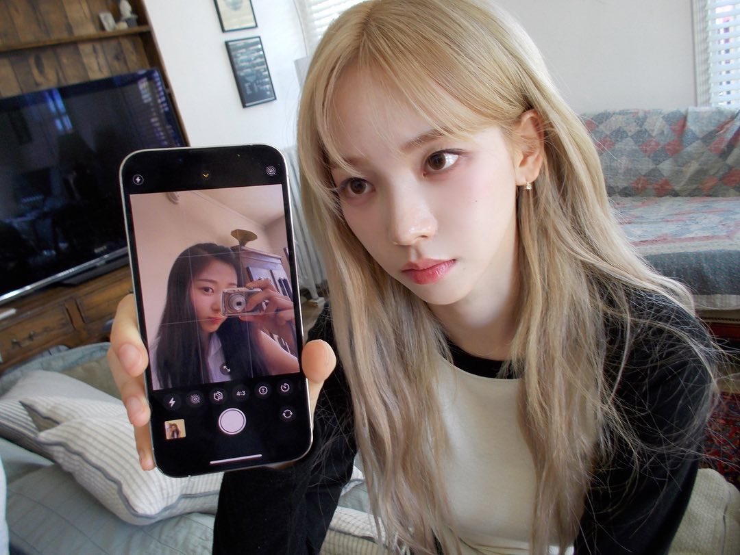 emptymptymty's tweet photo. 이여자들의 mz셀카 킵고잉되길, https://t.co/FanMvjO8lL