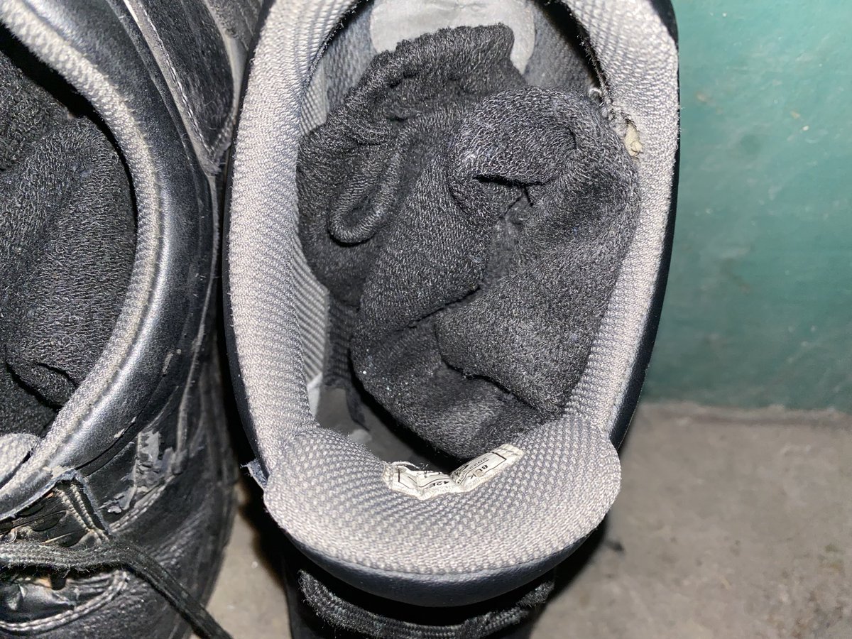 Bored tamuran ntn ung sapatos ng kapit bahay..!!!