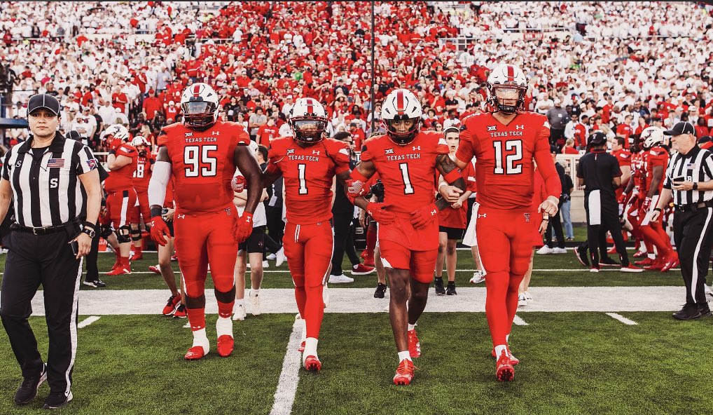 KeiHenderson1's tweet photo. #AGTG Im blessed to receive an offer from Texas Tech University #WreckEm @jkbtjc_53 @7MichaelBishop @coachfreddiej @CoachReed06 @210ths @RivalsCole @Perroni247 @ByAndyMcCulloch @PrepRedzoneTX @dctf @SelectQb @texashsfootball @247Sports @Rivals https://t.co/A4BzzG8h5L