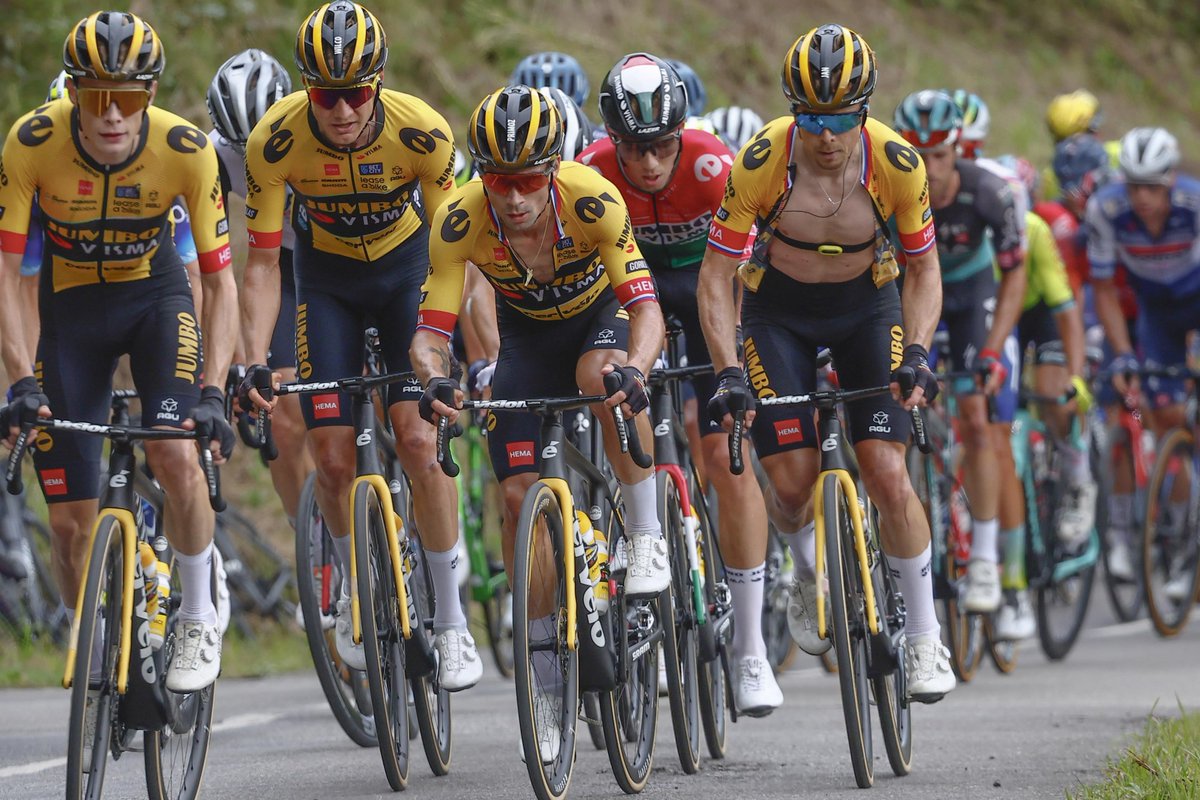 Neal Rogers 🇺🇦 tweet media