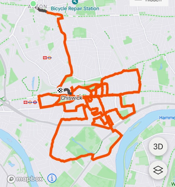 MPSChiswick's tweet photo. Officers were out on patrol today around #Chiswick focusing on areas involving drugs, theft & ASB which have been highlighted by concerned residents... #YouSaidWeDid #SaferCommunities #ChiswickRiverside #ChiswickGunnersbury #ChiswickHomefields https://t.co/xEChvwaP5q