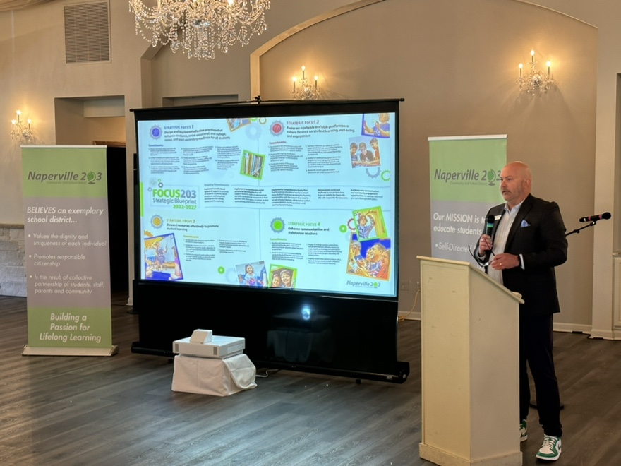 Naperville203's tweet photo. Thank you to our #PartnersInGrowth who joined us for breakfast this morning! We're working to elevate student experiences, and we can't do it without the partnership of our amazing community.

Here's how you can help: https://t.co/tYSfRRBwiO

#Elevate203 https://t.co/Ah4PT5Dkg5