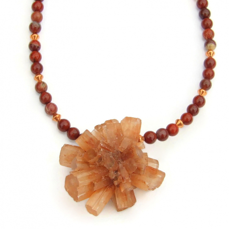 PamelaBaker67's tweet photo. https://t.co/zAzEbpeBuT @ShadowDogDesign #AragonitStarClusterPendant #RedPoppyJasperNecklace #AutumnBlog https://t.co/UcdoF2ZiwK