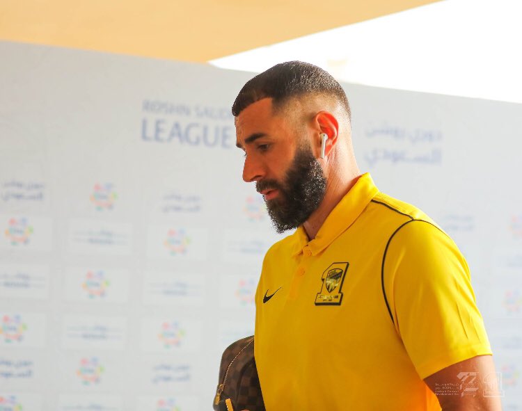 🇫🇷Karim Benzema desde su llegada a #AlIttihad🇸🇦:
🅰️⚽️VS. #EsperanceST🇹🇳
⚽️VS. #SportifSfaxien🇹🇳 
⚽️VS. #AlShortaBagdad🇪🇬
➖VS. #AlHilal🇸🇦 
🅰️VS. #AlRaed🇸🇦
➖VS. #Altai🇸🇦 
⚽️VS. #AlRiyadh🇸🇦
➖VS. #AlWedah🇸🇦
⚽️VS. #AlHilal🇸🇦
⚽️VS. #AlAkhdoud🇸🇦