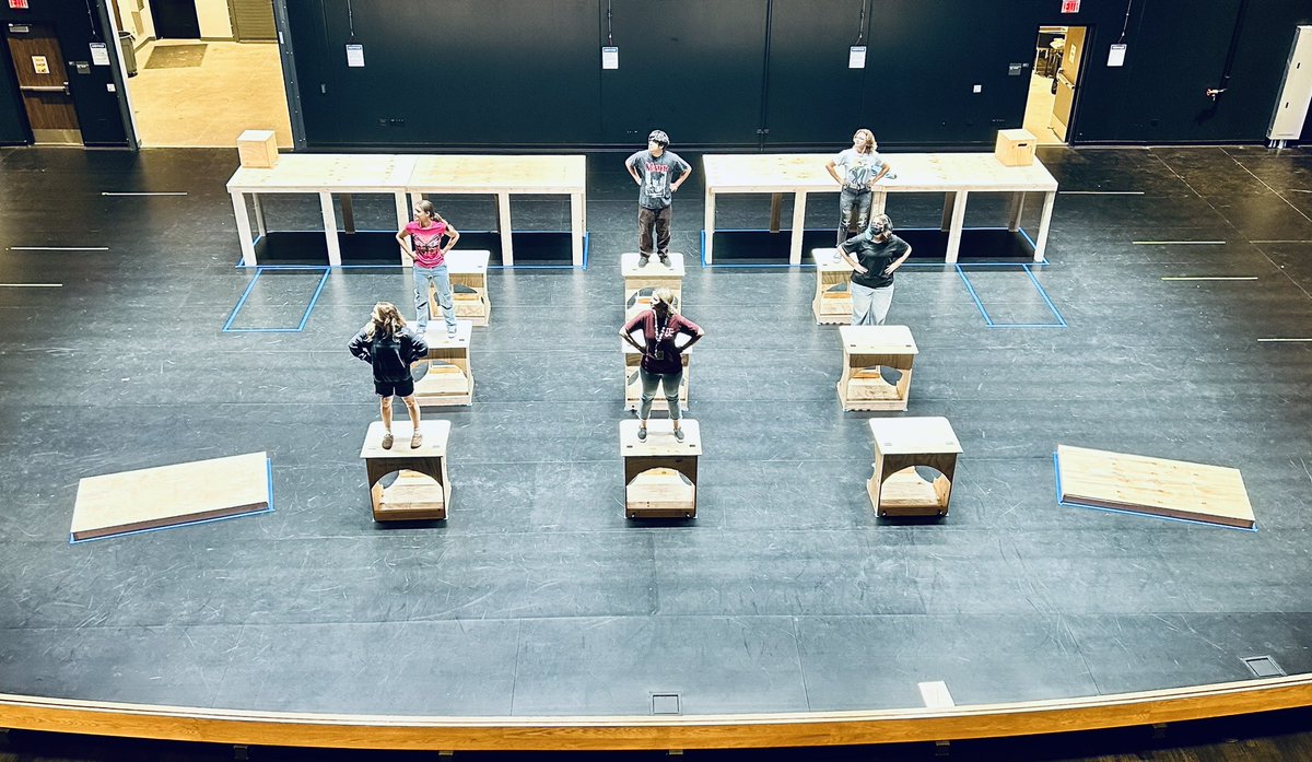 WE HAVE MATILDA BONES!!!!
<a href="/KilleenFinearts/">Fine Arts Department</a> <a href="/KilleenISD_/">KISD Sports</a> <a href="/chskisd/">Chaparral High</a> @Dr_N_Etienne