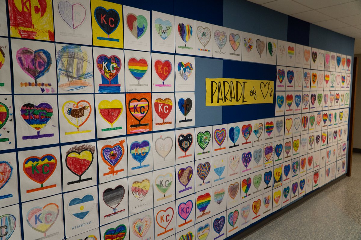To celebrate National Arts in Education Week, we stopped by @tomahawk_art at <a href="/OlatheTomahawk/">Tomahawk Elementary Olathe</a>!

Christie Kerksiek's class participates in the Parade of Hearts (<a href="/ParadeofH/">ParadeofHearts</a>), a public art experience that celebrates diversity, unites communities and supports nonprofits by placing