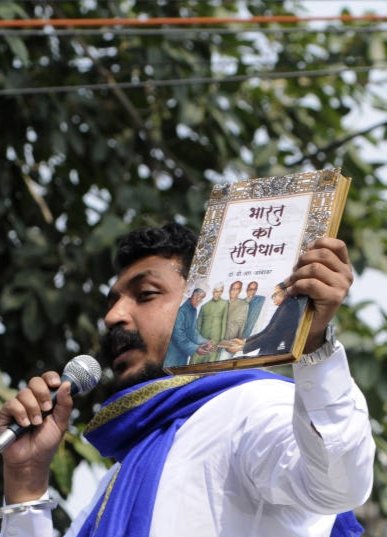RHamdardi's tweet photo. जनता के दुख दर्द को मुस्कान कर दिया

अपने सुख को जनता के लिए कुर्बान कर दिया
#संविधान_की_आवाज_चंद्रशेखर
#संविधान_की_आवाज_चंद्रशेखर 
#संविधान_की_आवाज_चंद्रशेखर 
#संविधान_की_आवाज_चंद्रशेखर 
#संविधान_की_आवाज_चंद्रशेखर 
#संविधान_की_आवाज_चंद्रशेखर 
#संविधान_की_आवाज_चंद्रशेखर https://t.co/edeLIZcer7