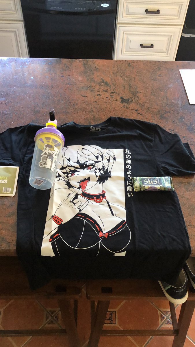 MajorLofty's tweet photo. New @GamerSupps Waifu cup came in today, with another cup coming in tomorrow! Excited to use this cup and shirt for both gaming and the gym! https://t.co/xnwDETO0i9