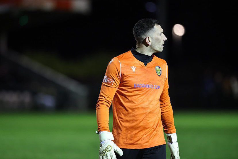 StamfordAFC1896's tweet image. ✍️𝘿𝙪𝙜𝙜𝙖𝙣 𝙥𝙪𝙩𝙨 𝙥𝙚𝙣 𝙩𝙤 𝙥𝙖𝙥𝙚𝙧

We are delighted to welcome experienced goalkeeper Michael Duggan to The Zeeco Stadium. 

Duggan joins us from Spalding United after over 400 apps for the Tulips

Welcome to The Dannies🧤