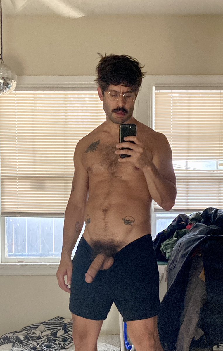 lunch break 🍽️ whos hungry?