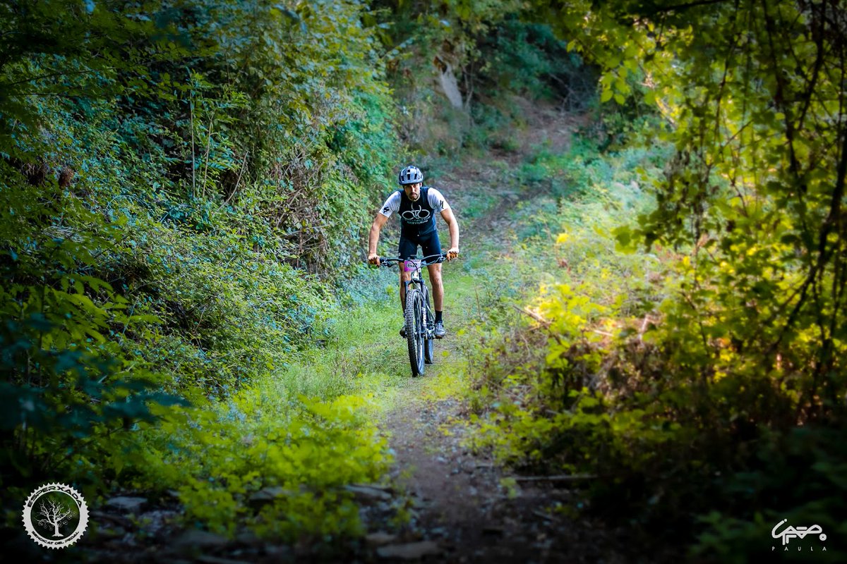 ciclismecat's tweet photo. 🚵‍♂️ El @sdpbanyoles organitza aquest diumenge la 10a edició de la marxa de BTT l'Esperxada!

📝 Últimes hores per inscriure's al “The Very Best of l’EsperXada”!

+ info 👉 https://t.co/c6yUDcF1MC

📸: @sdpbanyoles https://t.co/VVyEwCfrvB