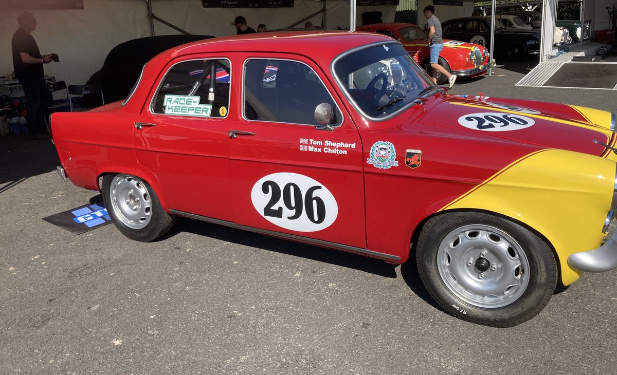 RaceKeeper's tweet image. GTS Motorsport team with Tom Shepherd and @maxchilton put their Road-Keeper equipped Alfa Romeo Gulietta to the test in the St. Mary's Trophy at last weekend at the @goodwoodrevival.

Stay tuned for video.

#alpharomeo
#goodwoodrevival 
#racekeeper
#roadkeeper
#vintageracing