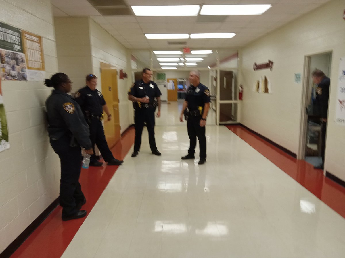Angela E. Foster, Ed.D. (@angelafoster71) on Twitter photo SRO Greene, Lt. Broome, Sgt. Cladwell and the team stop by to build relationships and support a successful lockdown drill. Thank you Monroe PD. Partnerships are essential to success. <a href="/AGHoulihan/">Andrew G. Houlihan</a> <a href="/kevinplue/">Kevin Plue</a> <a href="/JarrodMccraw/">Jarrod McCraw</a> <a href="/HSAMonroeMiddle/">HSA at Monroe Middle School</a> SRO Greene, Lt. Broome, Sgt. Cladwell and the team stop by to build relationships and support a successful lockdown drill. Thank you Monroe PD. Partnerships are essential to success. <a href="/AGHoulihan/">Andrew G. Houlihan</a> <a href="/kevinplue/">Kevin Plue</a> <a href="/JarrodMccraw/">Jarrod McCraw</a> <a href="/HSAMonroeMiddle/">HSA at Monroe Middle School</a>