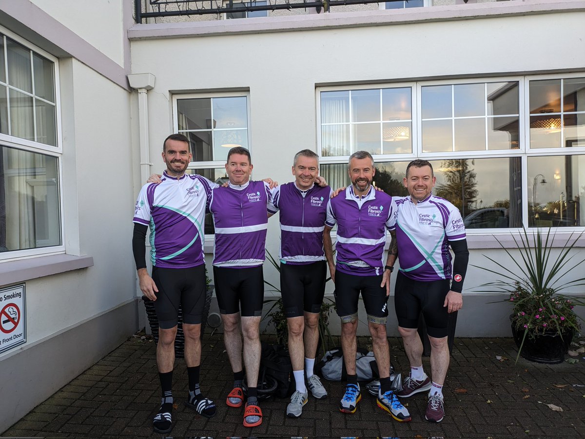 JohnMeegan1's tweet photo. Malin2Mizen stage 1 done π We had a brilliant day and we're praying the Galway rain gods go easy on us tomorrow ππ #Malin2Mizen https://t.co/EWyiKO14T5