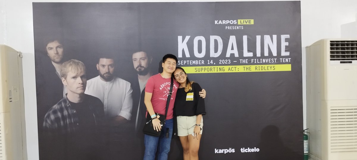 JRassicpark's tweet photo. I LOVE YOU, KODALINE https://t.co/S2w5ugNjwp